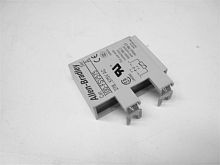 На винтовых клеммах